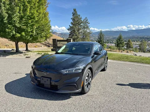 2025 Ford Mustang Mach-E