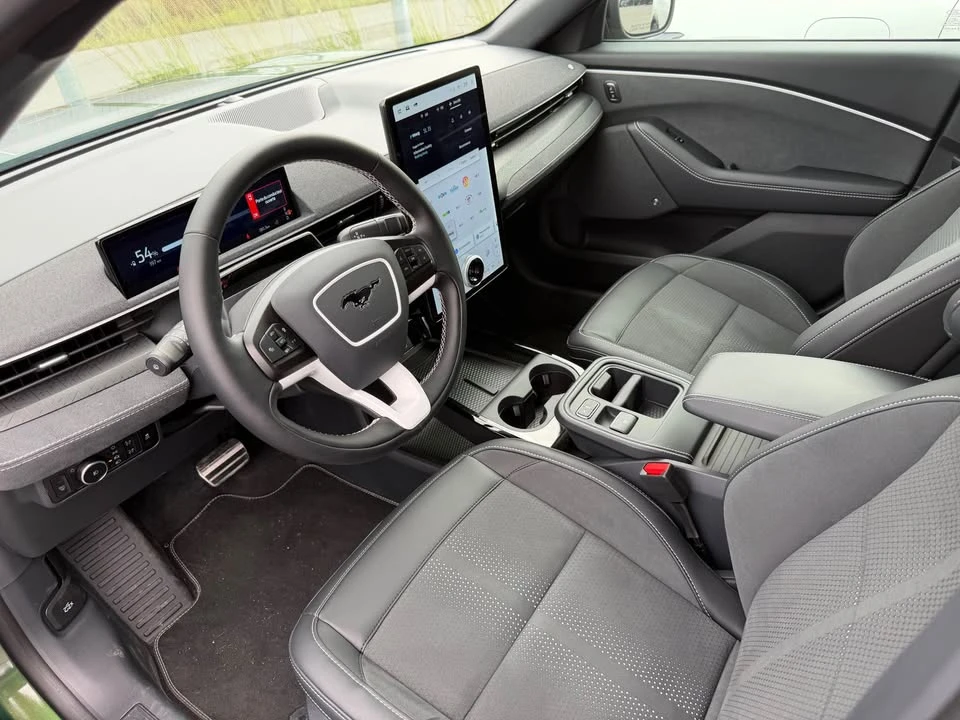 2025 Ford Mustang Mach-E - Image 5 of 9