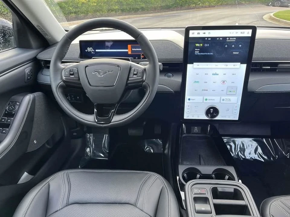 2025 Ford Mustang Mach-E - Image 11 of 15
