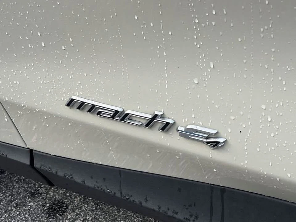 2025 Ford Mustang Mach-E - Image 9 of 15