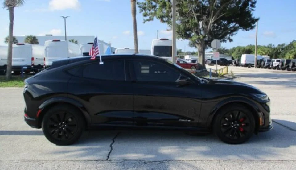 2025 Ford Mustang Mach-E - Image 7 of 13