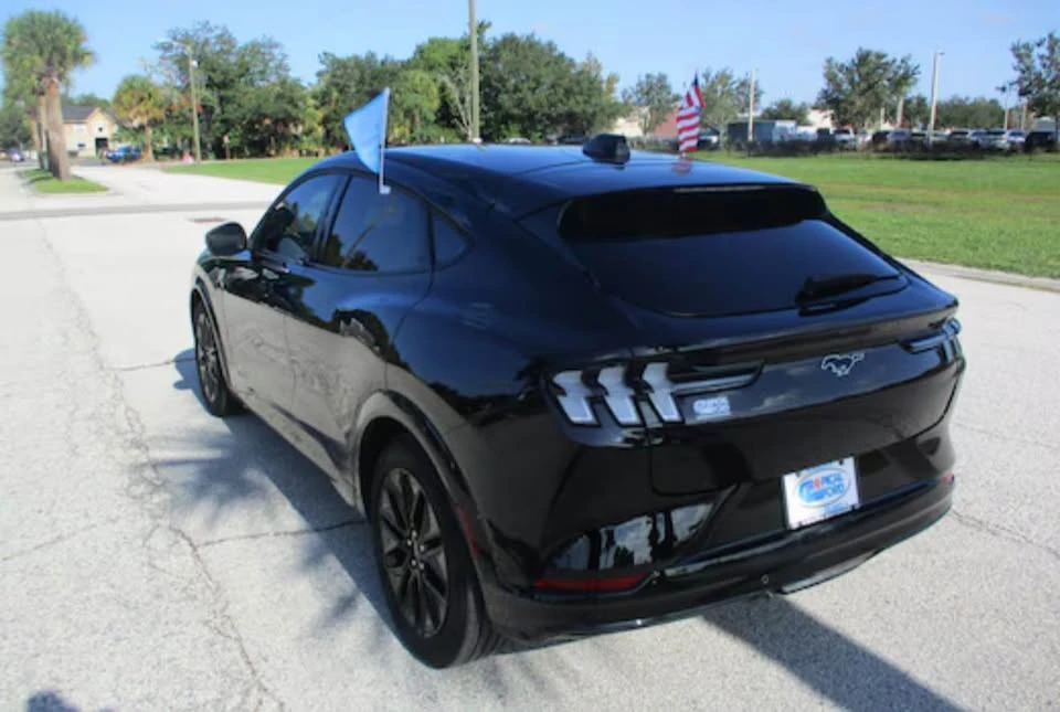 2025 Ford Mustang Mach-E - Image 5 of 13