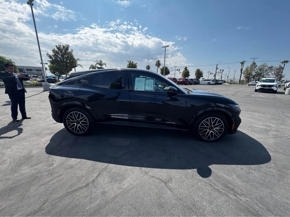 2025 Ford Mustang Mach-E - Image 2 of 8