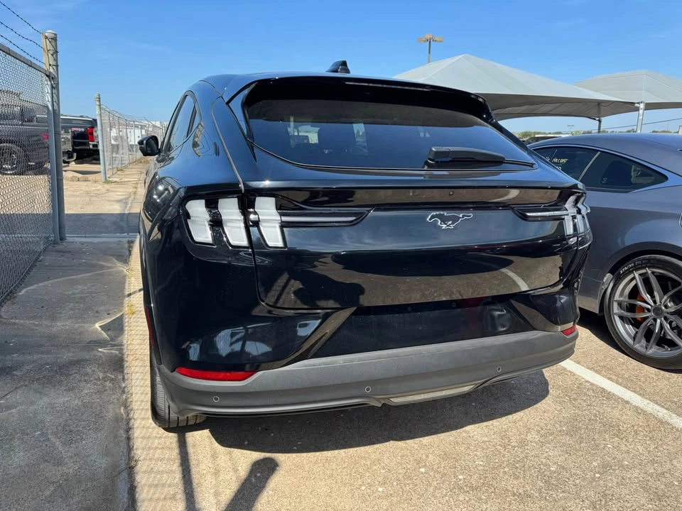 2025 Ford Mustang Mach-E - Image 5 of 8