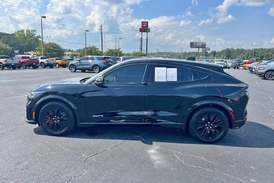 2025 Ford Mustang Mach-E Premium AWD