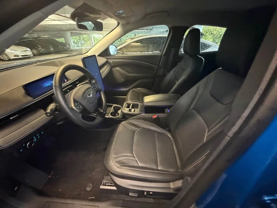 2025 Ford Mustang Mach-E - Image 6 of 10