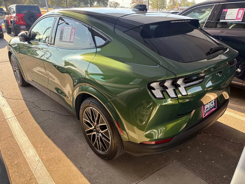2025 Ford Mustang Mach-E - Image 3 of 12