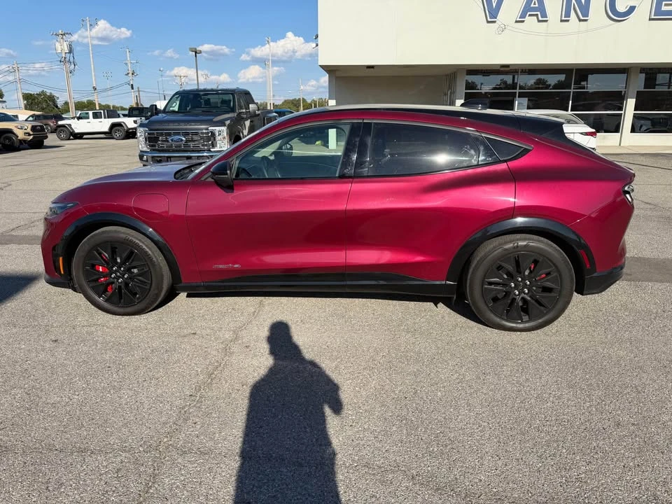 2025 Ford Mustang Mach-E - Image 4 of 13