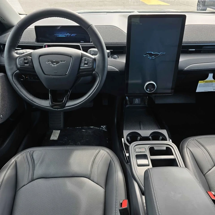 2025 Ford Mustang Mach-E - Image 7 of 10