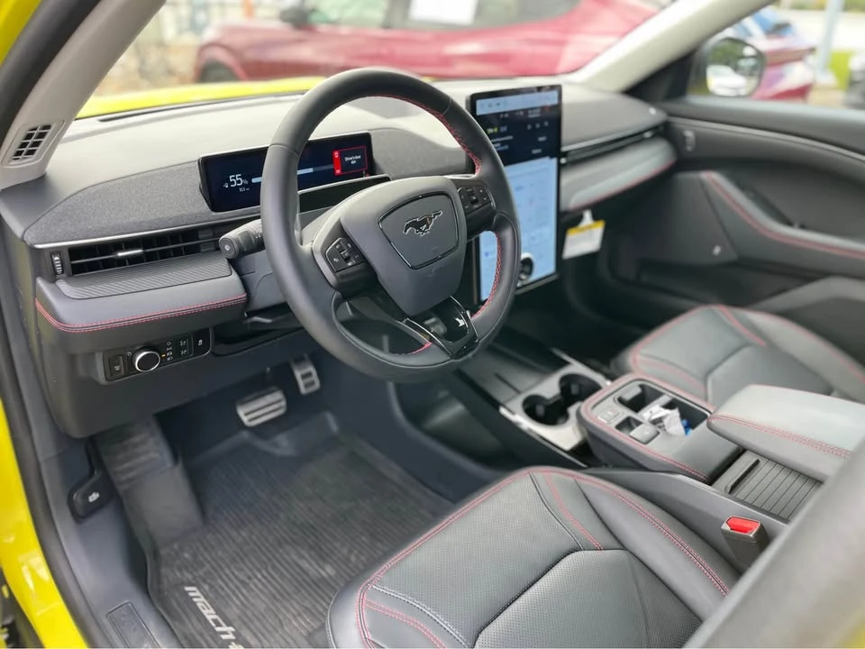 2025 Ford Mustang Mach-E - Image 4 of 6
