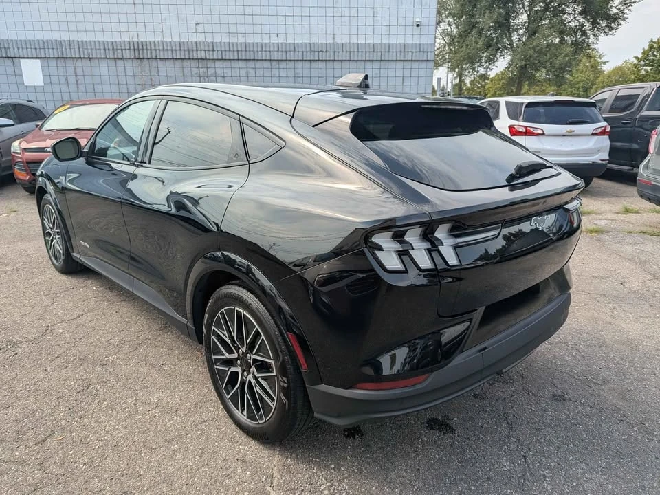 2025 Ford Mustang Mach-E - Image 5 of 20