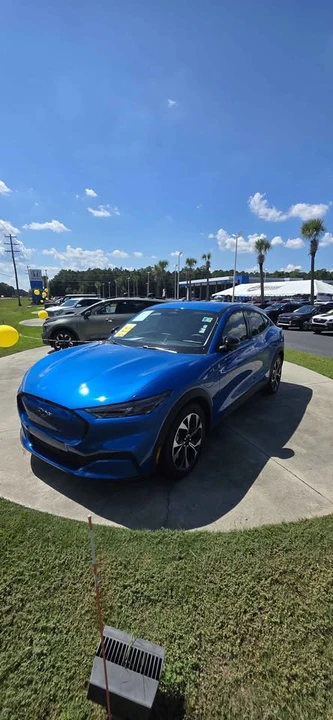 2025 Ford Mustang Mach-E - Image 2 of 7