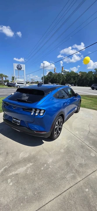 2025 Ford Mustang Mach-E - Image 4 of 7