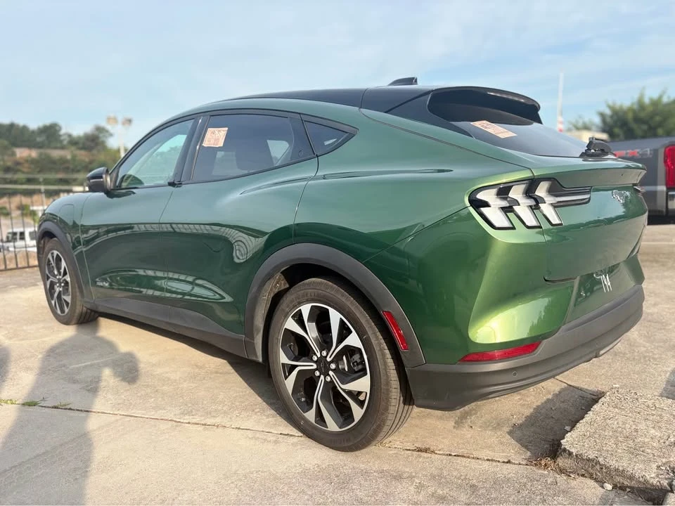 2025 Ford Mustang Mach-E - Image 5 of 6