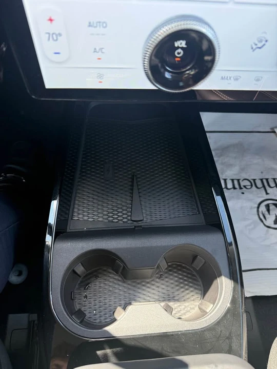 2025 Ford Mustang Mach-E - Image 15 of 18