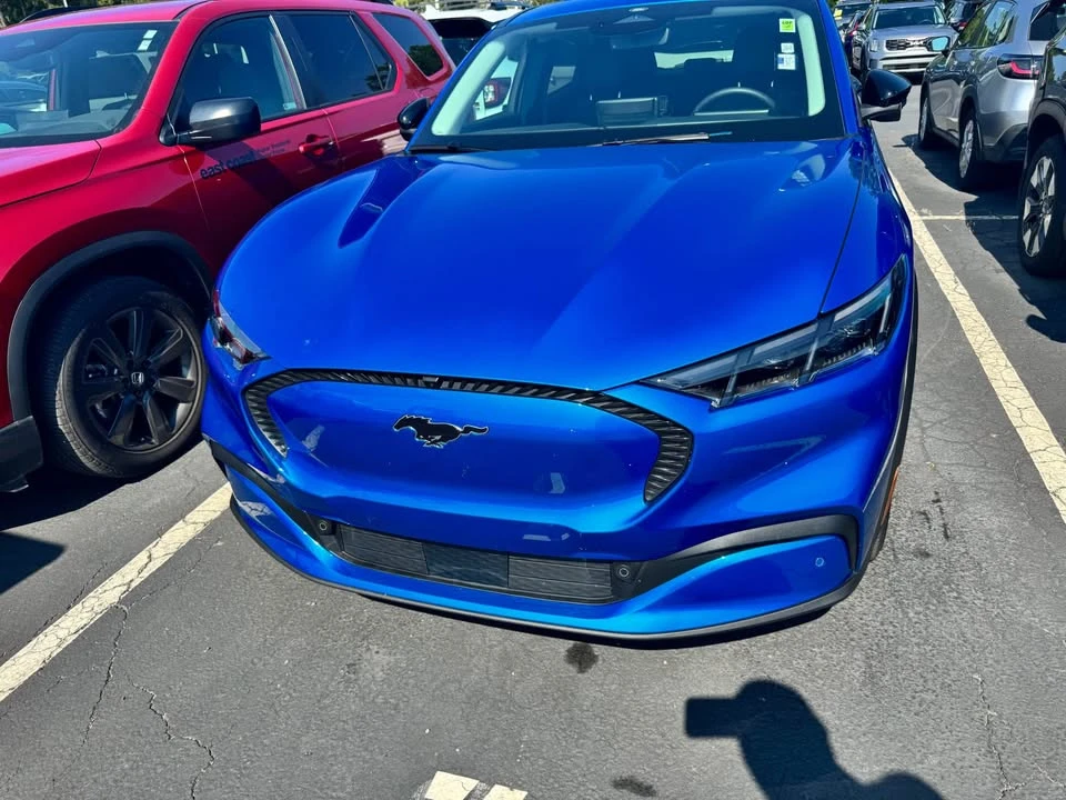 2025 Ford Mustang Mach-E - Image 2 of 9