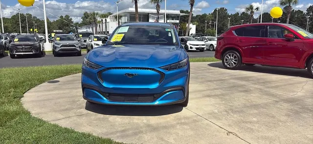 2025 Ford Mustang Mach-E Select Sport Utility 4D