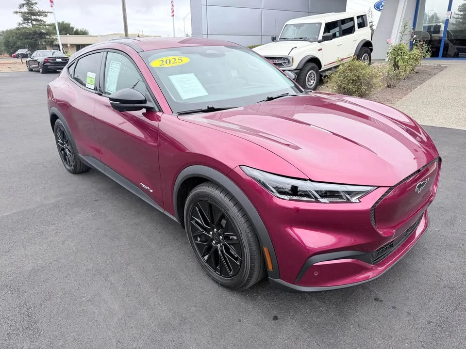 2025 Ford Mustang Mach-E - Image 3 of 12