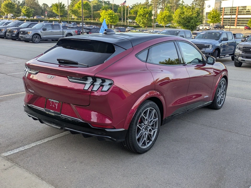 2025 Ford Mustang Mach-E - Image 4 of 31