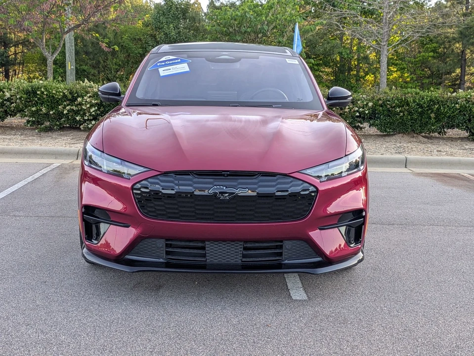 2025 Ford Mustang Mach-E - Image 9 of 31