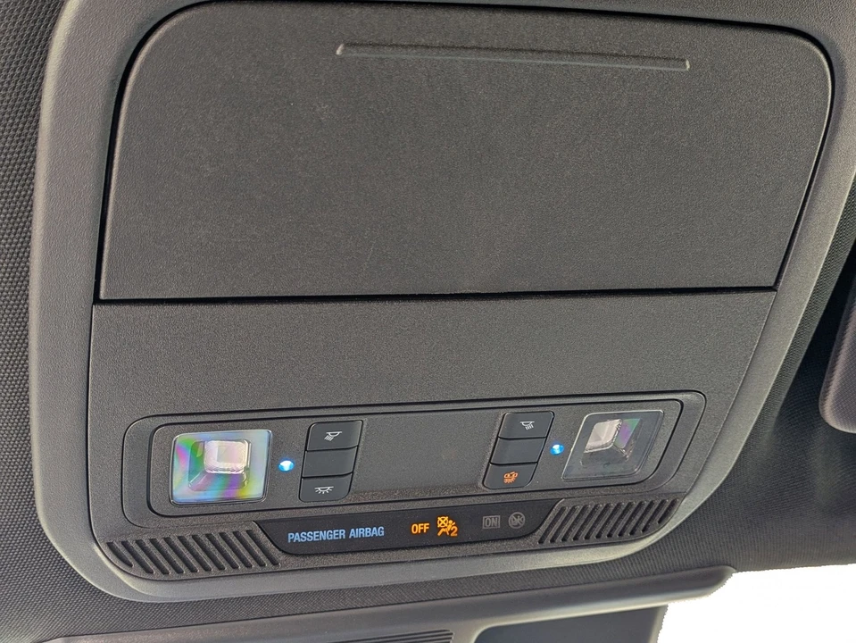 2025 Ford Mustang Mach-E - Image 28 of 31
