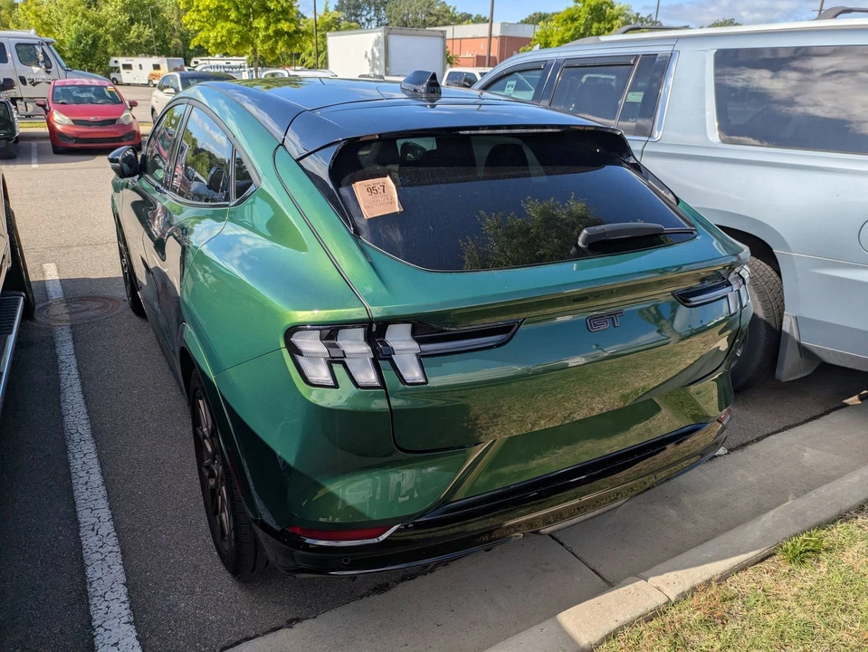 2025 Ford Mustang Mach-E - Image 4 of 4