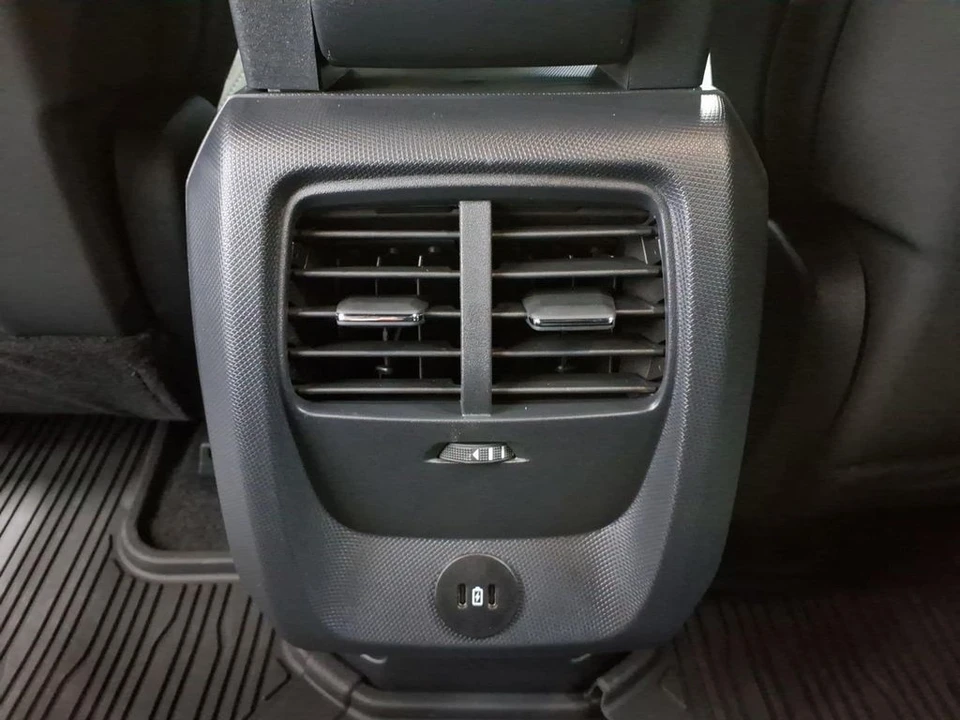 2025 Ford Mustang Mach-E - Image 27 of 28