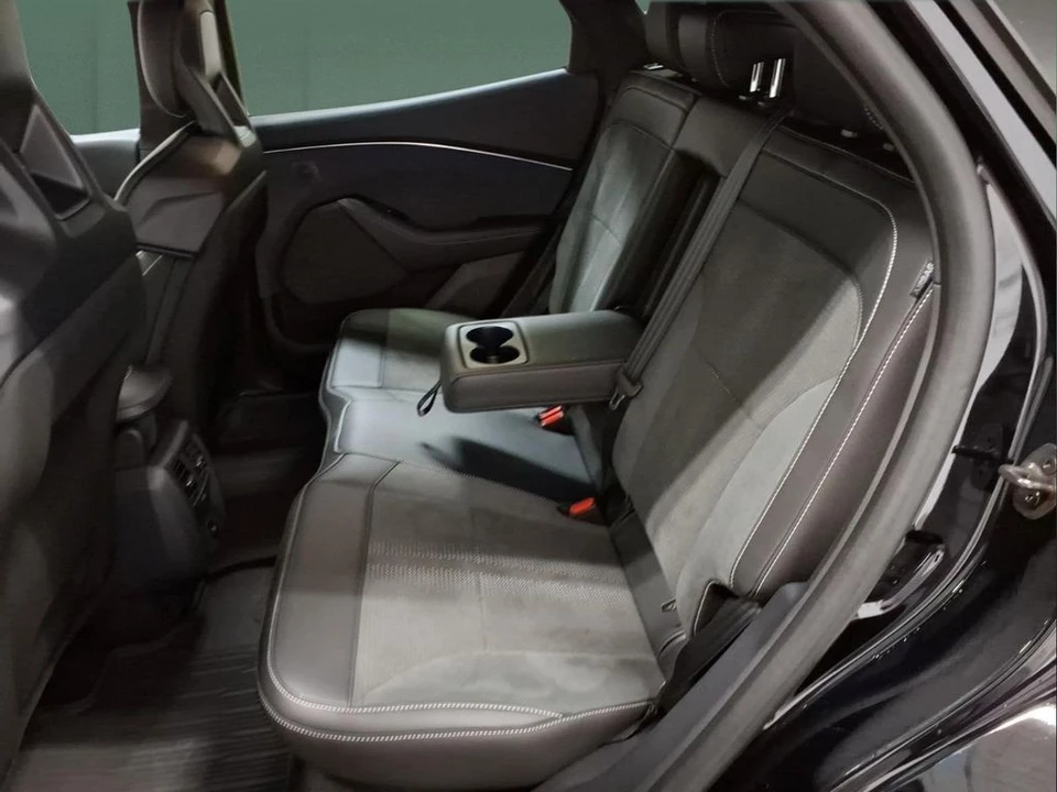 2025 Ford Mustang Mach-E - Image 26 of 28