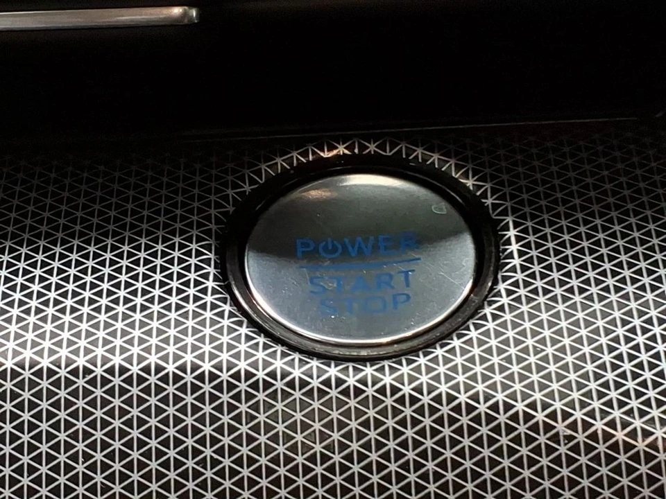 2025 Ford Mustang Mach-E - Image 21 of 28