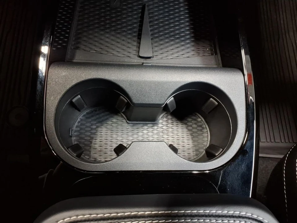 2025 Ford Mustang Mach-E - Image 11 of 28