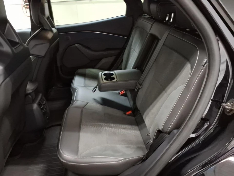 2025 Ford Mustang Mach-E - Image 26 of 28