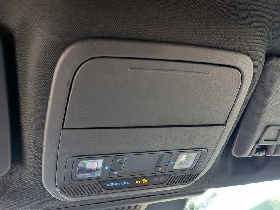 2025 Ford Mustang Mach-E - Image 27 of 31