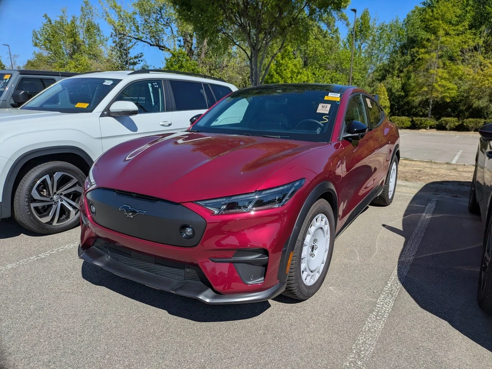 2025 Ford Mustang Mach-E - Image 3 of 4