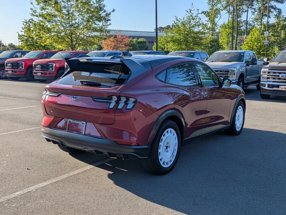 2025 Ford Mustang Mach-E - Image 4 of 31