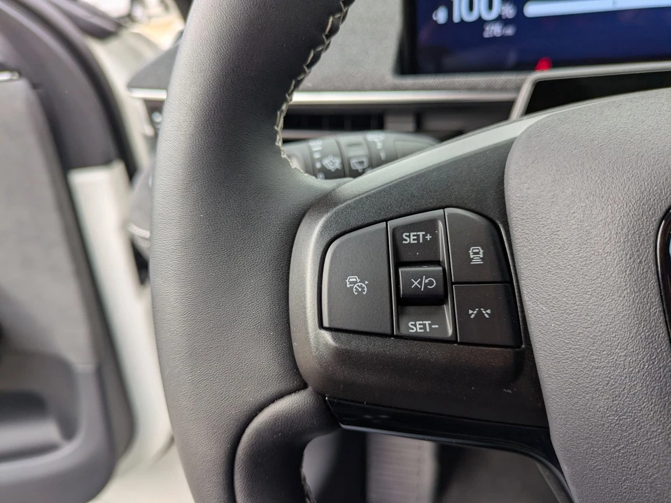 2025 Ford Mustang Mach-E - Image 19 of 31