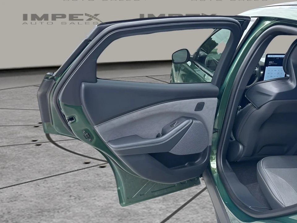 2025 Ford Mustang Mach-E - Image 11 of 31