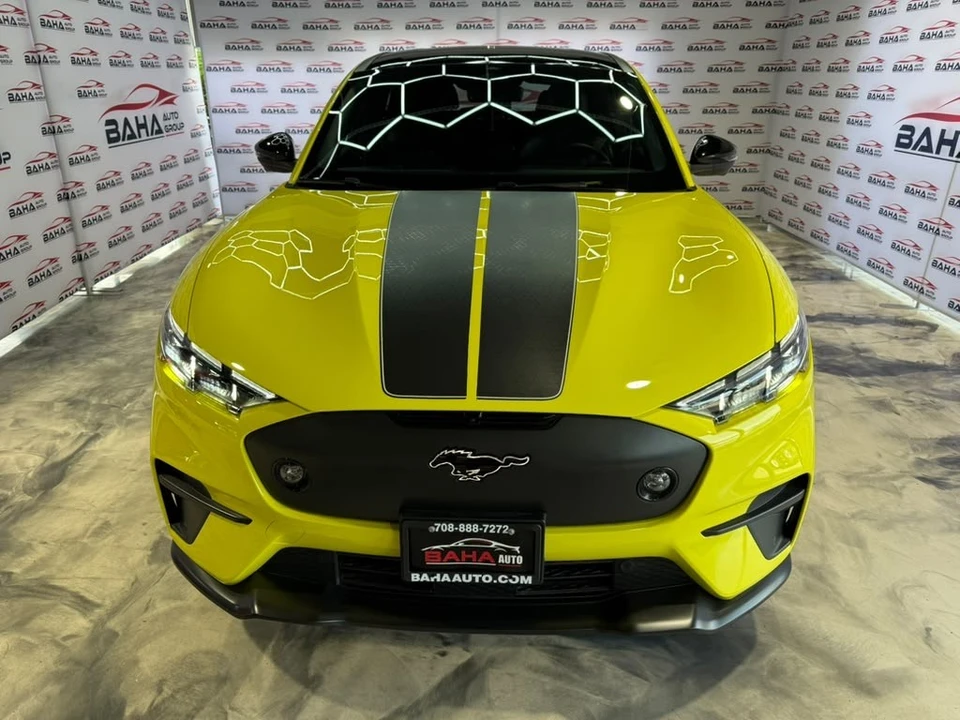 2025 Ford Mustang Mach-E - Image 4 of 31
