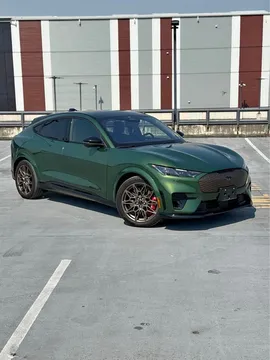 2025 Ford Mustang Mach E GT