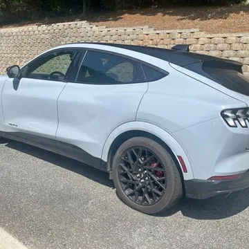 2025 Ford Mustang Mach-E GT