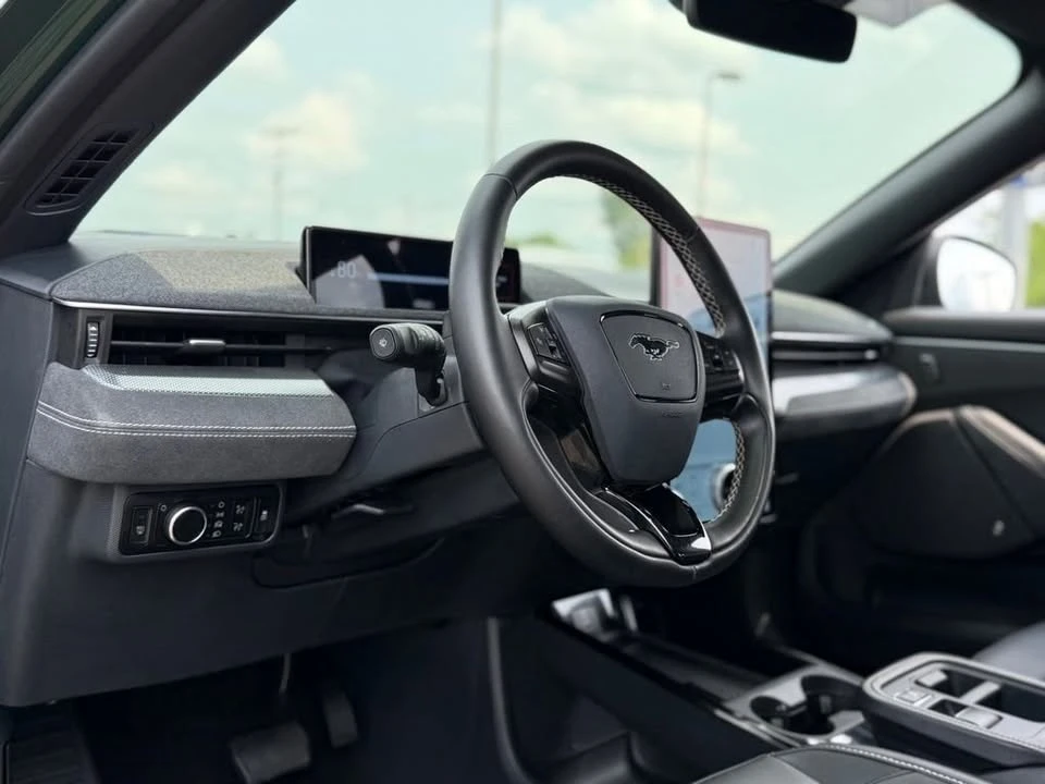2025 Ford Mustang Mach-E - Image 13 of 20