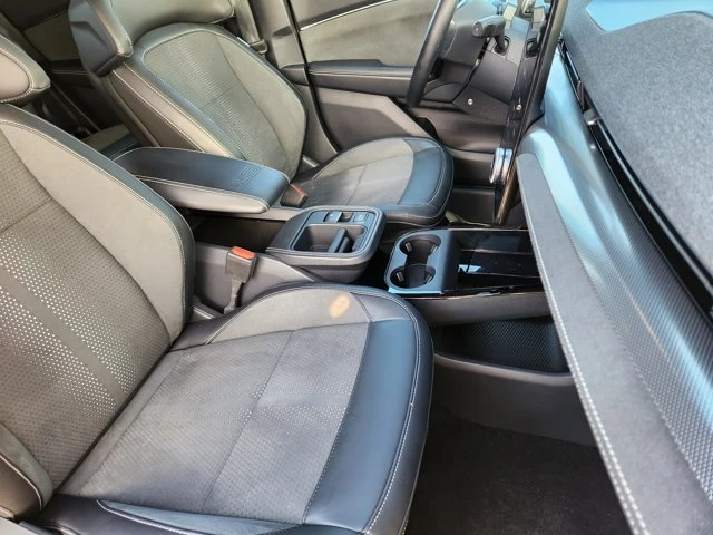 2025 Ford Mustang Mach-E - Image 18 of 20