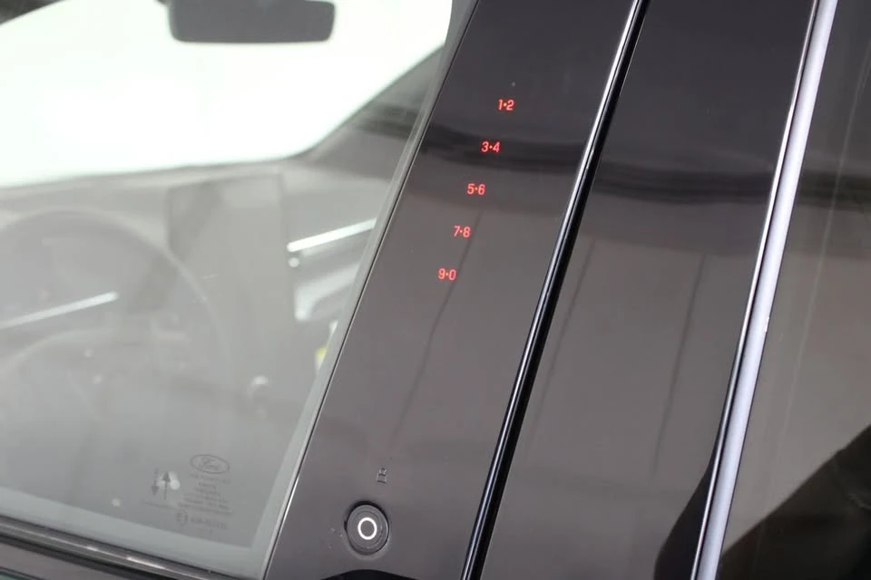 2025 Ford Mustang Mach-E - Image 7 of 20
