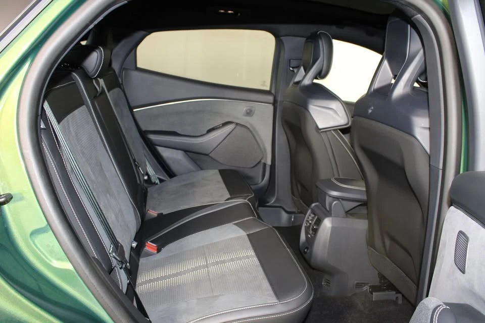 2025 Ford Mustang Mach-E - Image 8 of 20
