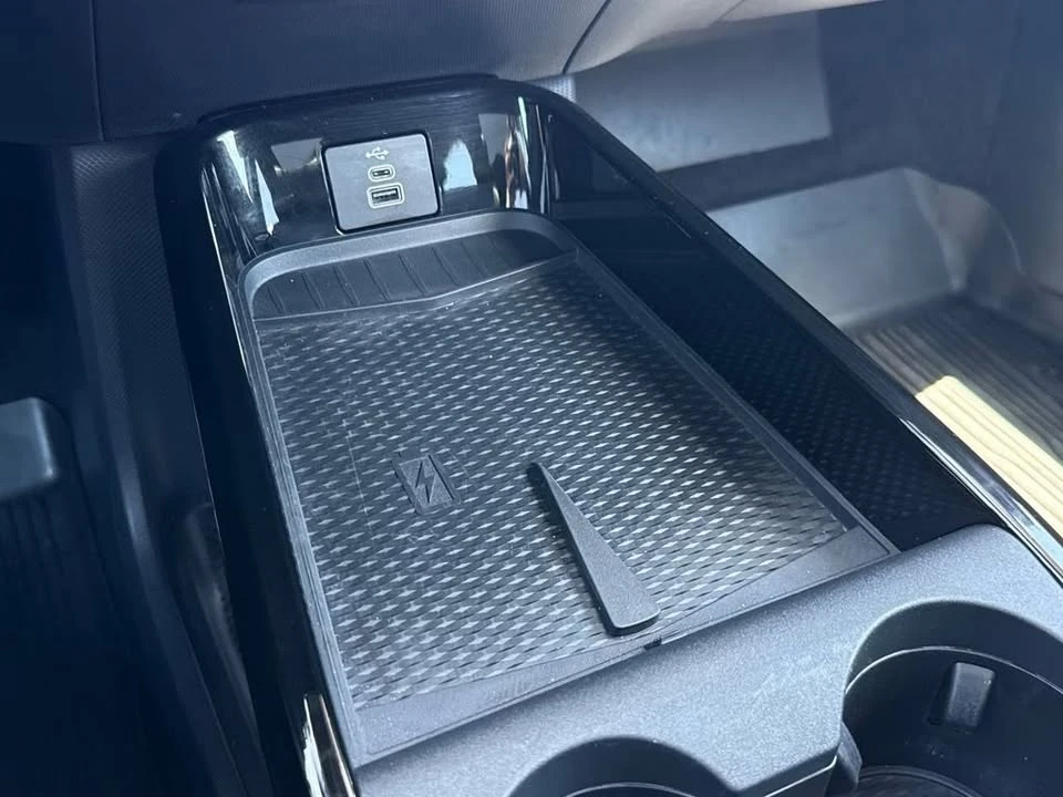 2025 Ford Mustang Mach-E - Image 20 of 20