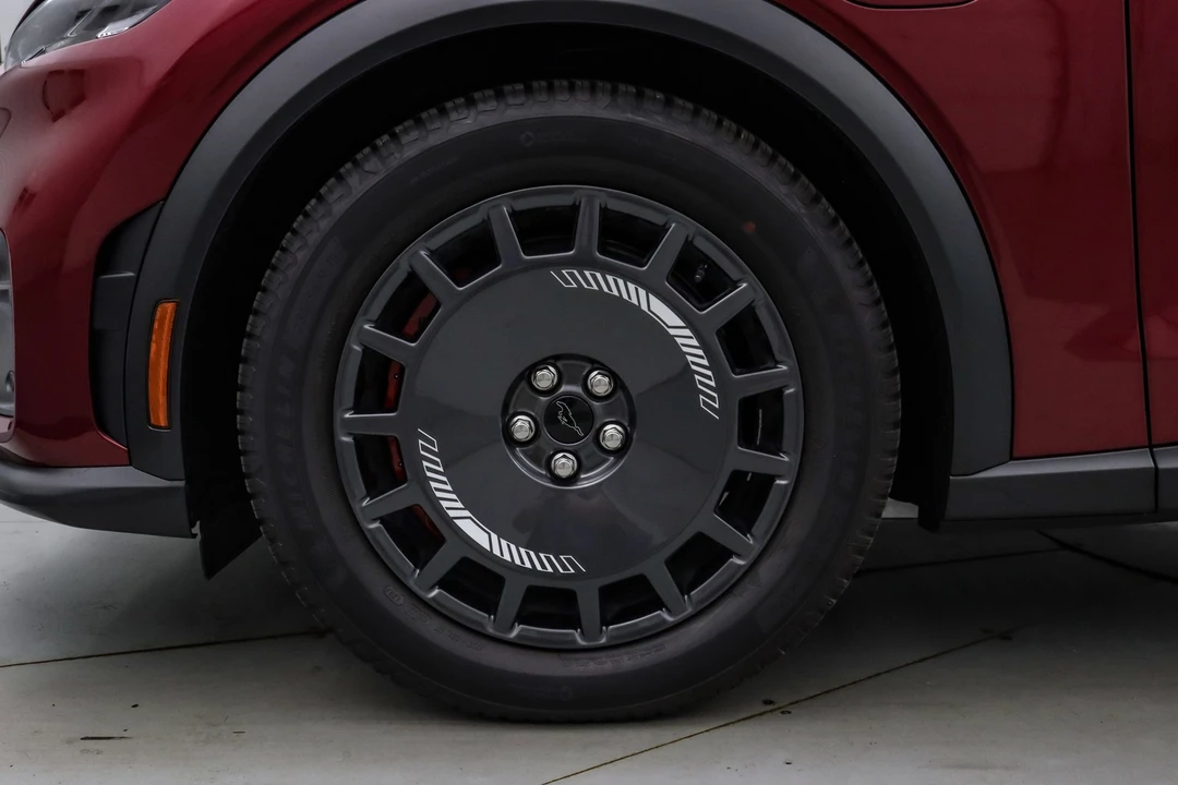 2025 Ford Mustang Mach-E - Image 12 of 21