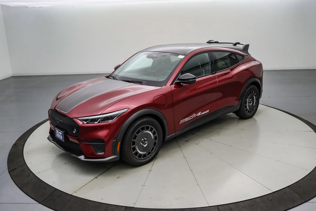 2025 Ford Mustang Mach-E - Image 9 of 21