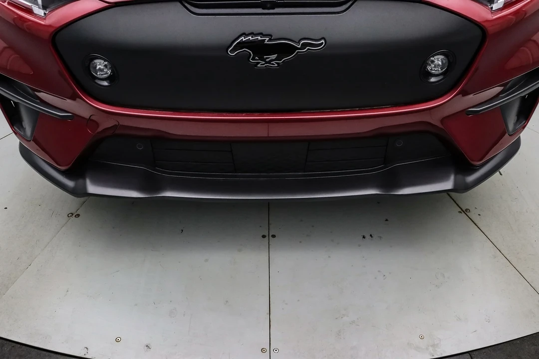 2025 Ford Mustang Mach-E - Image 13 of 21