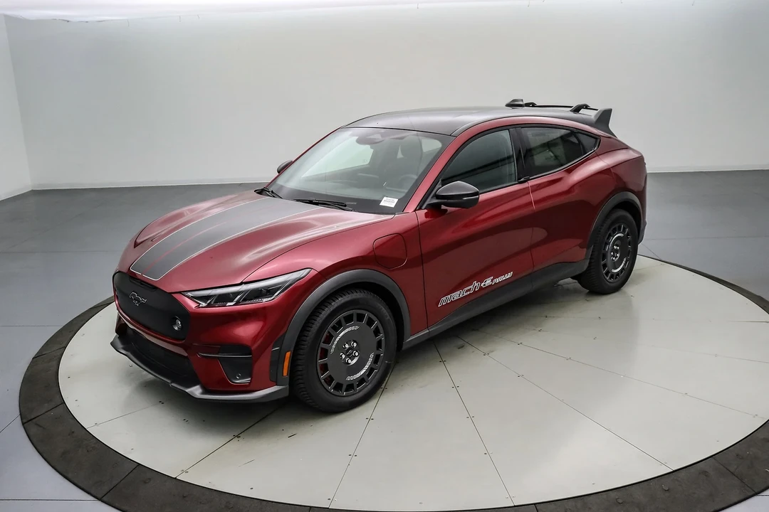 2025 Ford Mustang Mach-E - Image 9 of 21