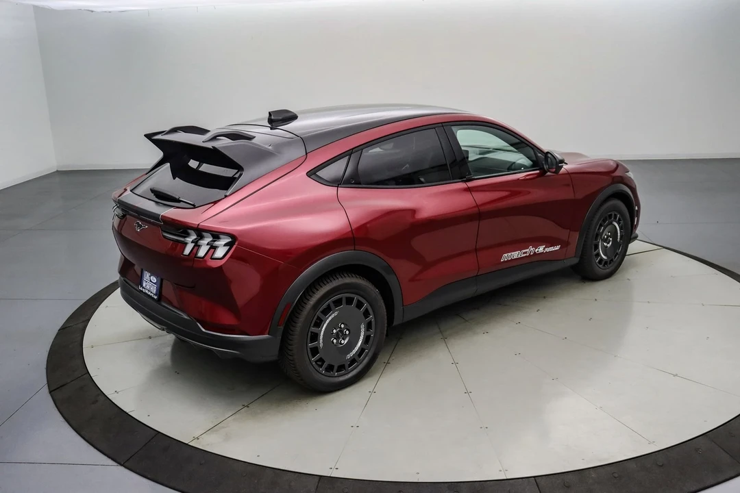 2025 Ford Mustang Mach-E - Image 5 of 21