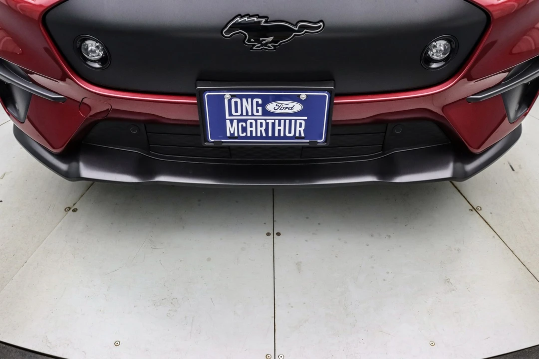 2025 Ford Mustang Mach-E - Image 14 of 21